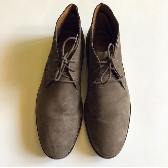 Clark’s Brown Men Chukka Boots main image 7